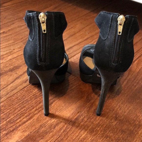 Steven by Steve Madden t strap heel - Picture 3 of 5